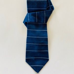 Robert Stock navy blue tie 100% silk